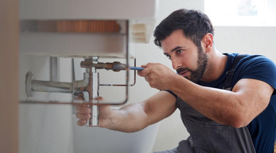 Professional sink repair in Evansville, MN